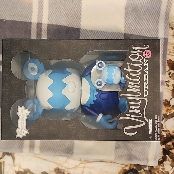 Disney Vinylmation 9" Monster - Picture 1 of 2